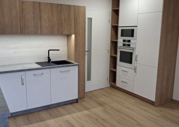 Predaj 2-izbový byt Rajec - centrum