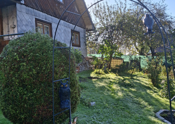 PREDAJ RODINNÝ DOM  + Hospodárska budova ŠTIAVNIK 1500 M2 pozemok