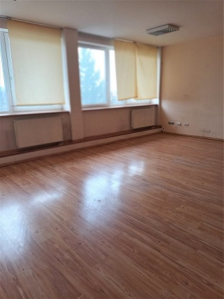 Prenájom kancelárií o výmere 20 m2 a 40 m2 - fotografia 3