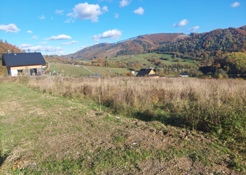 PREDAJ STAVEBNÝ POZEMOK NA VÝSTAVBU CHATY BELÁ - ZLIEŇ - fotografia 2