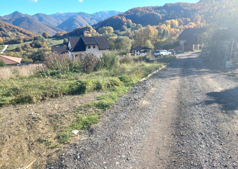 PREDAJ STAVEBNÝ POZEMOK NA VÝSTAVBU CHATY BELÁ - ZLIEŇ - fotografia 3