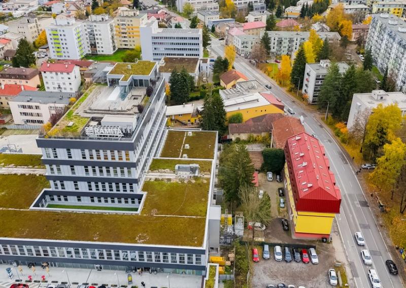 Predaj domu Žilina centrum - vhodný na komerčné využitie - fotografia 1