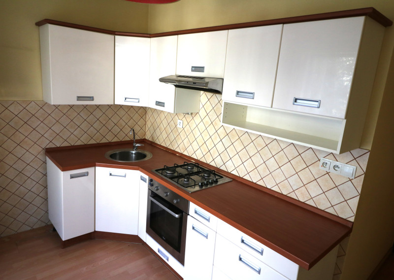 PREDAJ 3 - IZBOVÝ BYT S LOGGIOU A BALKÓNOM NOVÝ BULVÁR - fotografia 1