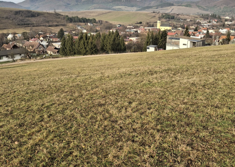 Predaj pozemok Konská 707m2 - fotografia 1